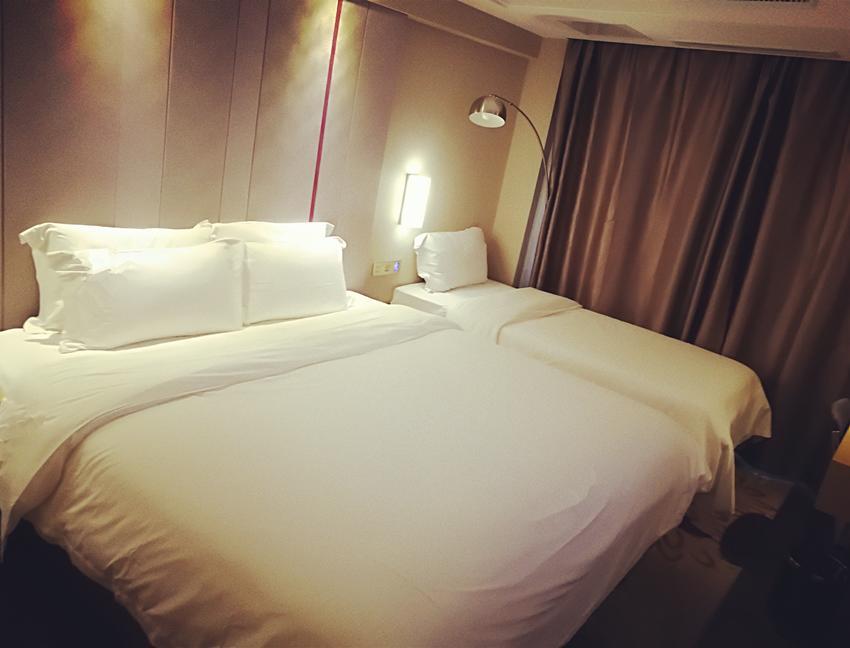 Zmax-Yantai Shimao Coast Branch Hotel Buitenkant foto